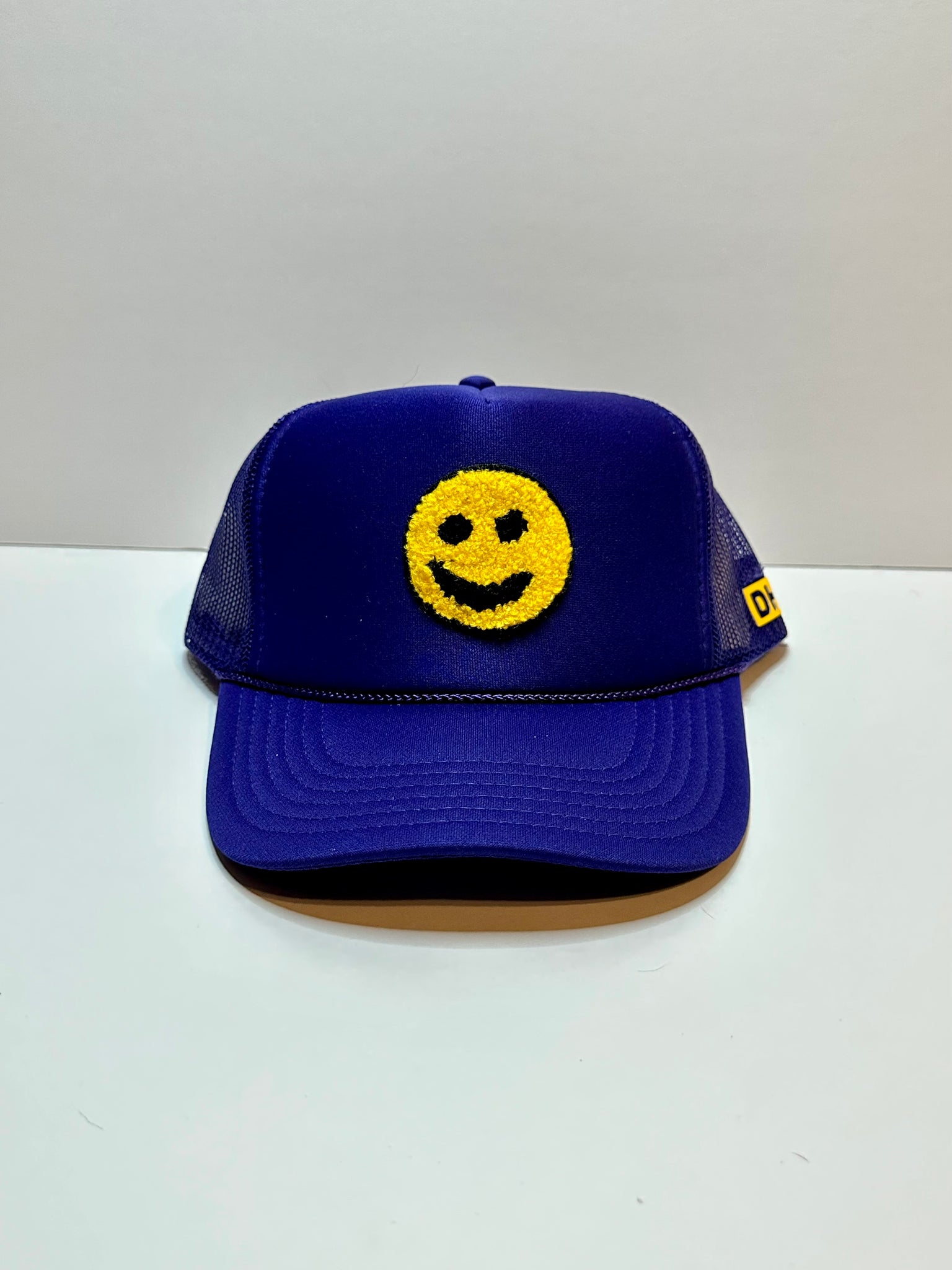 HOT Face Trucker Hat Smiley Face Snapback Smiley Face Trucker